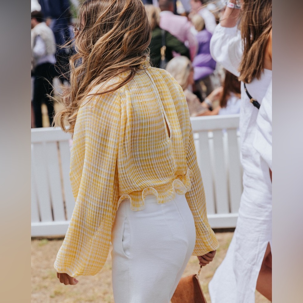 NWT C/MEO Collective MEDIUM Stealing Sunshine yellow pleated long sleeve blouse
